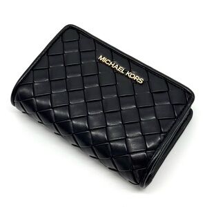Michael Kors Medium Quilted Bifold Zip Chain Wallet Black